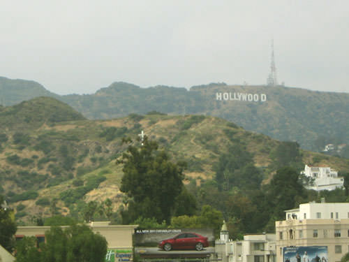 ハリウッドサイン