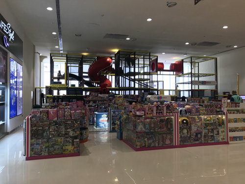 ドバイアウトレットモール