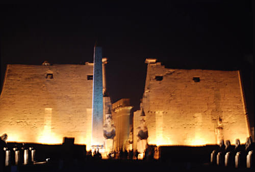 ルクソール神殿