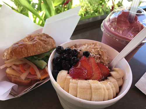 ビーチウォーク カフェ