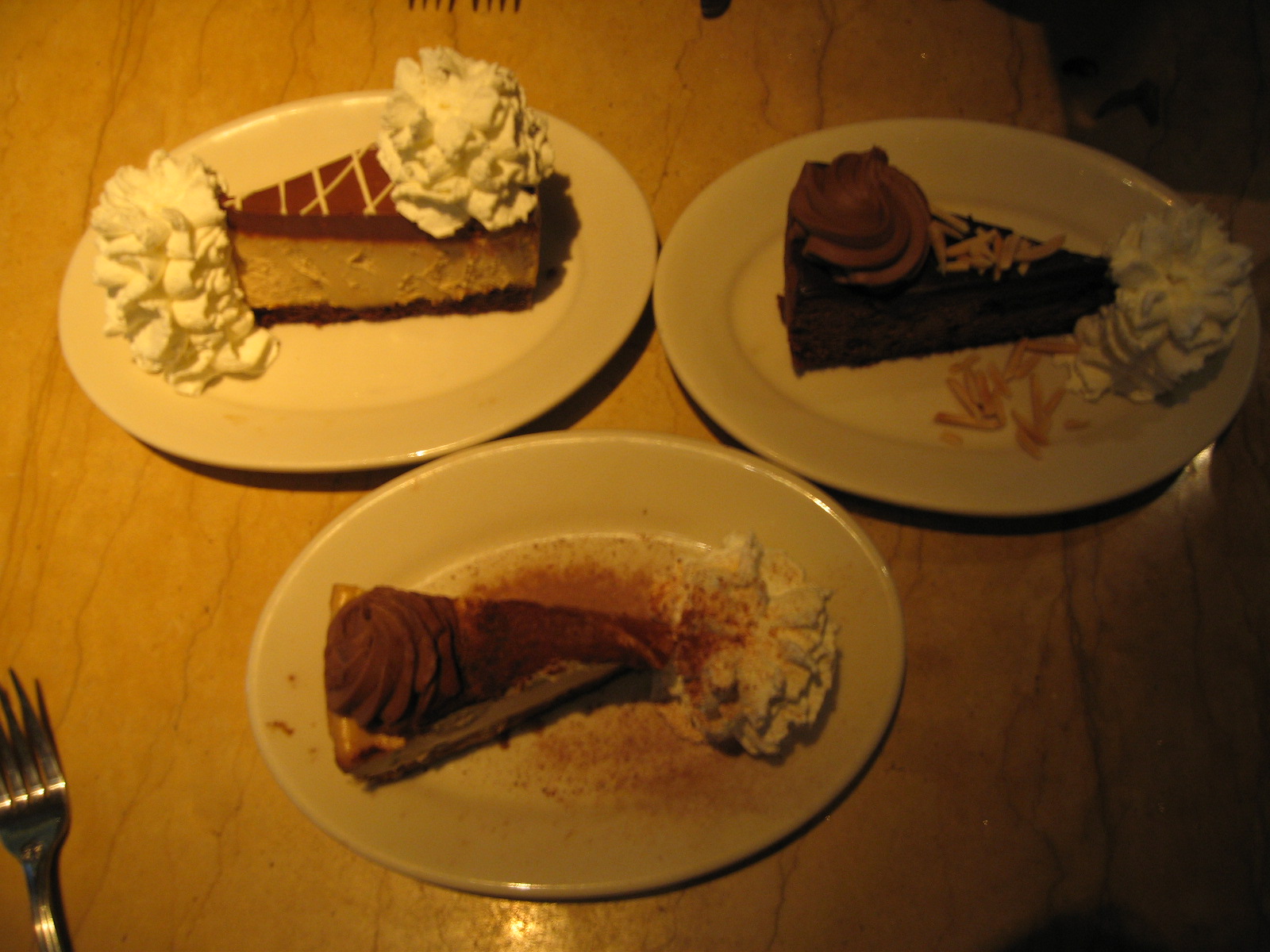 チーズケーキファクトリー