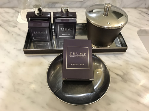 トランプ インターナショナル ワイキキ ビーチ ウォーク