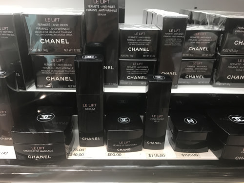 DFS ダニエル K イノウエ国際空港店