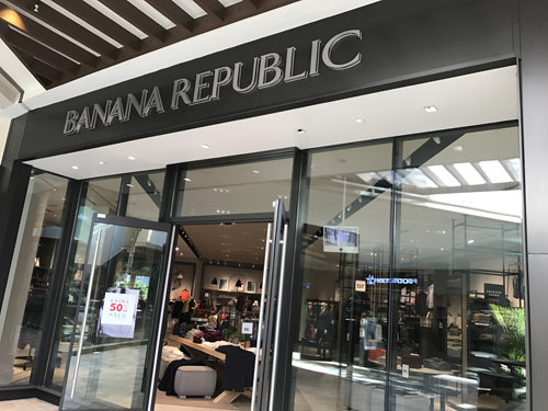 インターナショナル マーケットプレイス