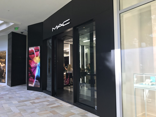 インターナショナル マーケットプレイス