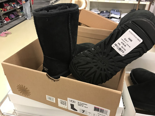 ノードストロームラック ワイキキ