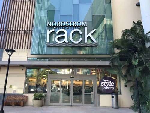 ノードストロームラック ワードビレッジショップス