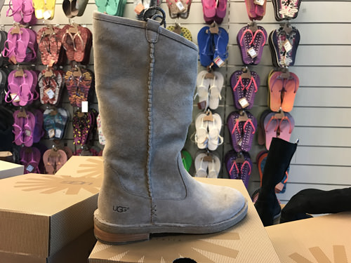 ノードストロームラック ワードビレッジショップス