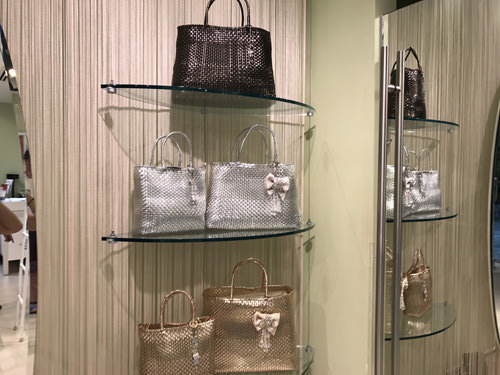 ロイヤル ハワイアン センター