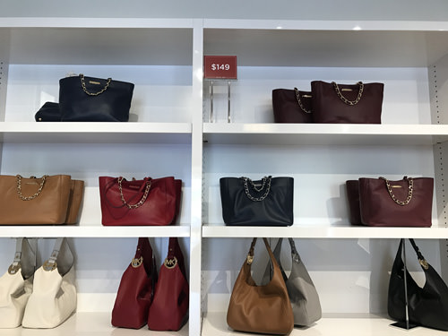 ワイケレプレミアムアウトレット