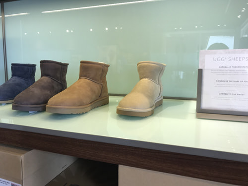 ワイケレプレミアムアウトレット