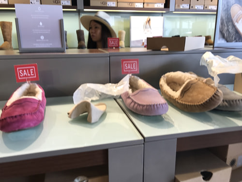 ワイケレプレミアムアウトレット