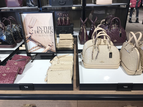 ワイケレプレミアムアウトレット