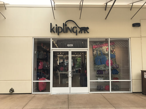 ワイケレプレミアムアウトレット