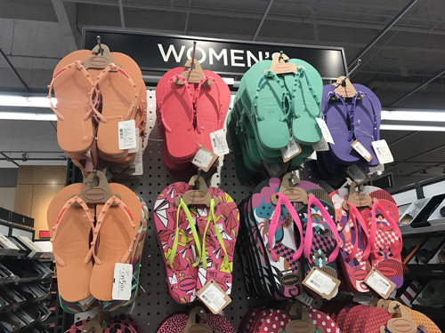 ワイケレプレミアムアウトレット