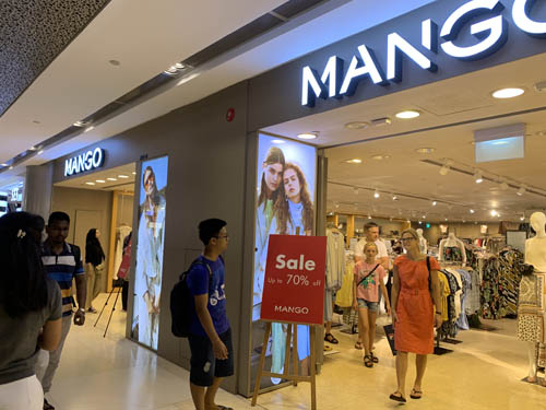 アイオン オーチャード シンガポール