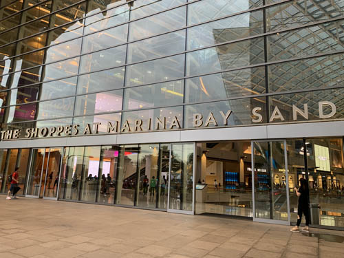ザ ショップス アット マリーナベイ サンズ