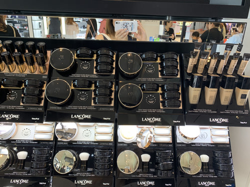 T ギャラリア シンガポール by DFS