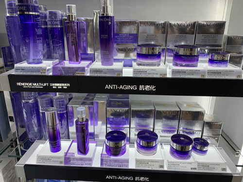 T ギャラリア シンガポール by DFS