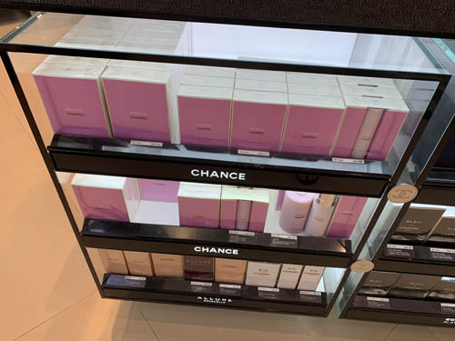 T ギャラリア シンガポール by DFS