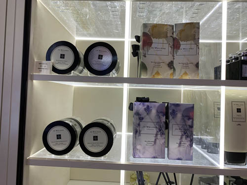 T ギャラリア シンガポール by DFS